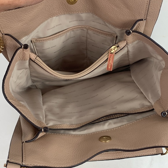 Michael Kors Newbury Soft nude Leather Shoulder Tote Handbag Gold Chain New NWOT - Picture 11 of 16